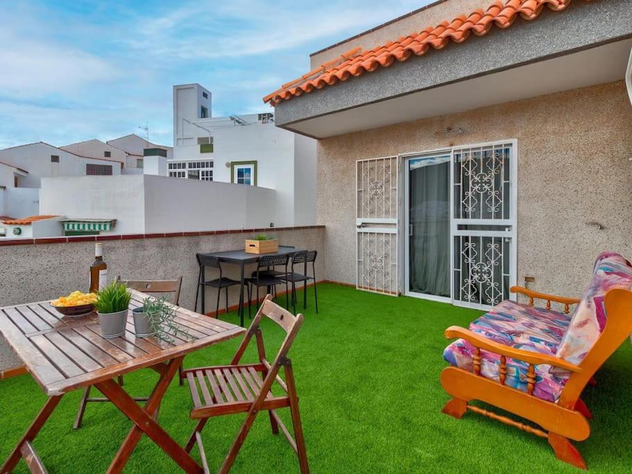 Los Cristianos Terrace By Clabao Arona  Luaran gambar